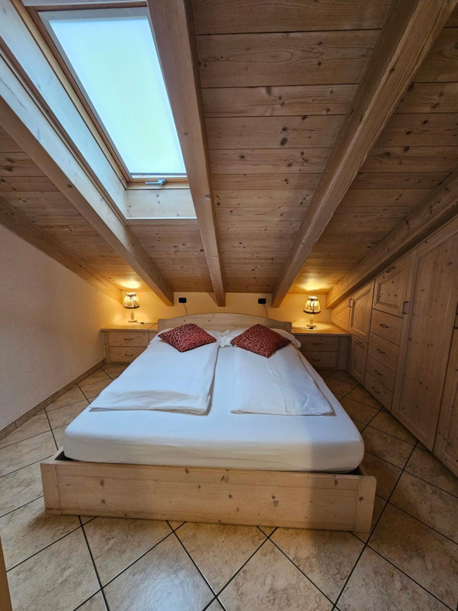 Chalet La Rugiada บอร์มิโอ ภายนอก รูปภาพ