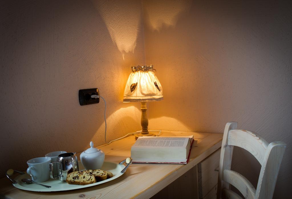 Chalet La Rugiada บอร์มิโอ ห้อง รูปภาพ