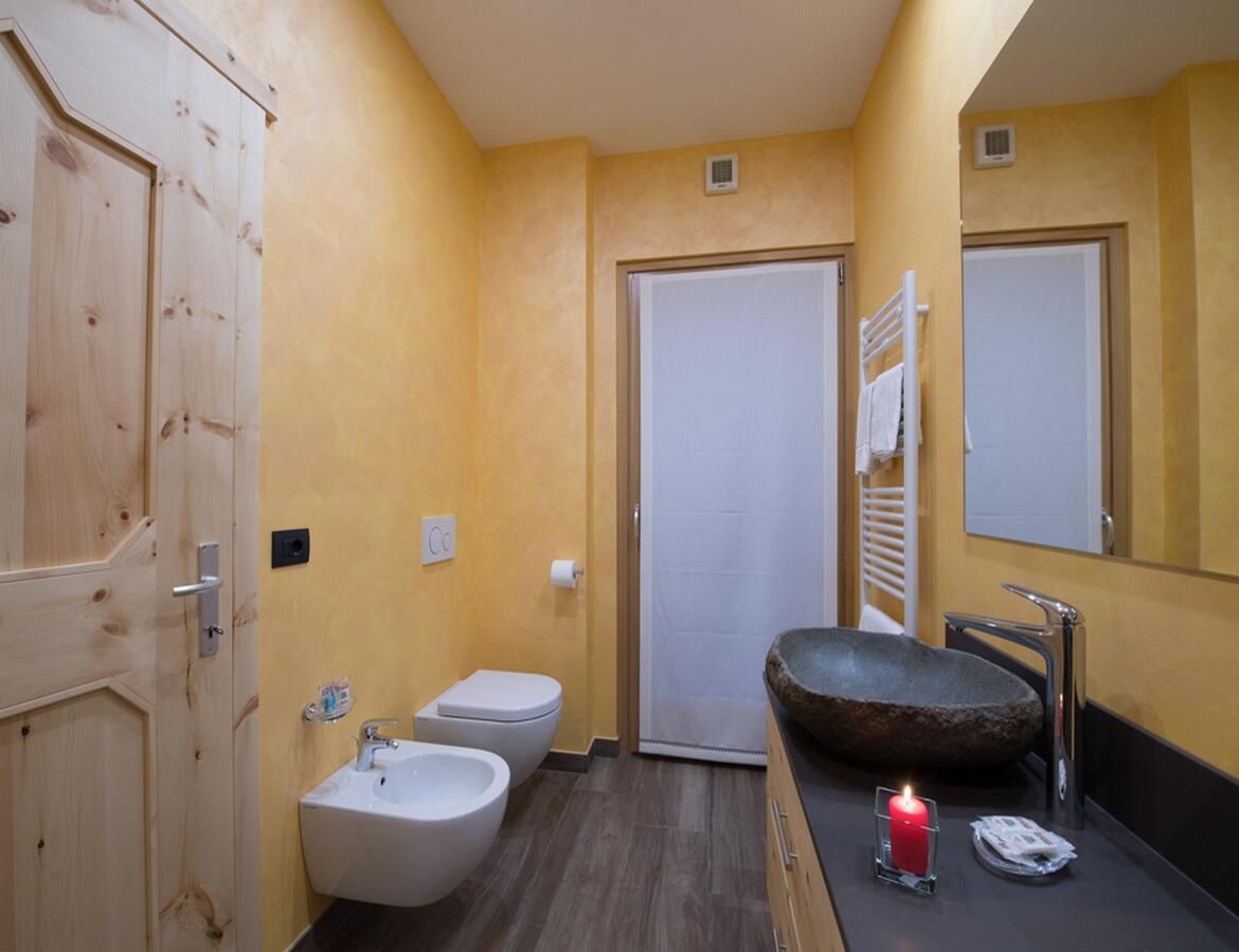 Chalet La Rugiada บอร์มิโอ ภายนอก รูปภาพ